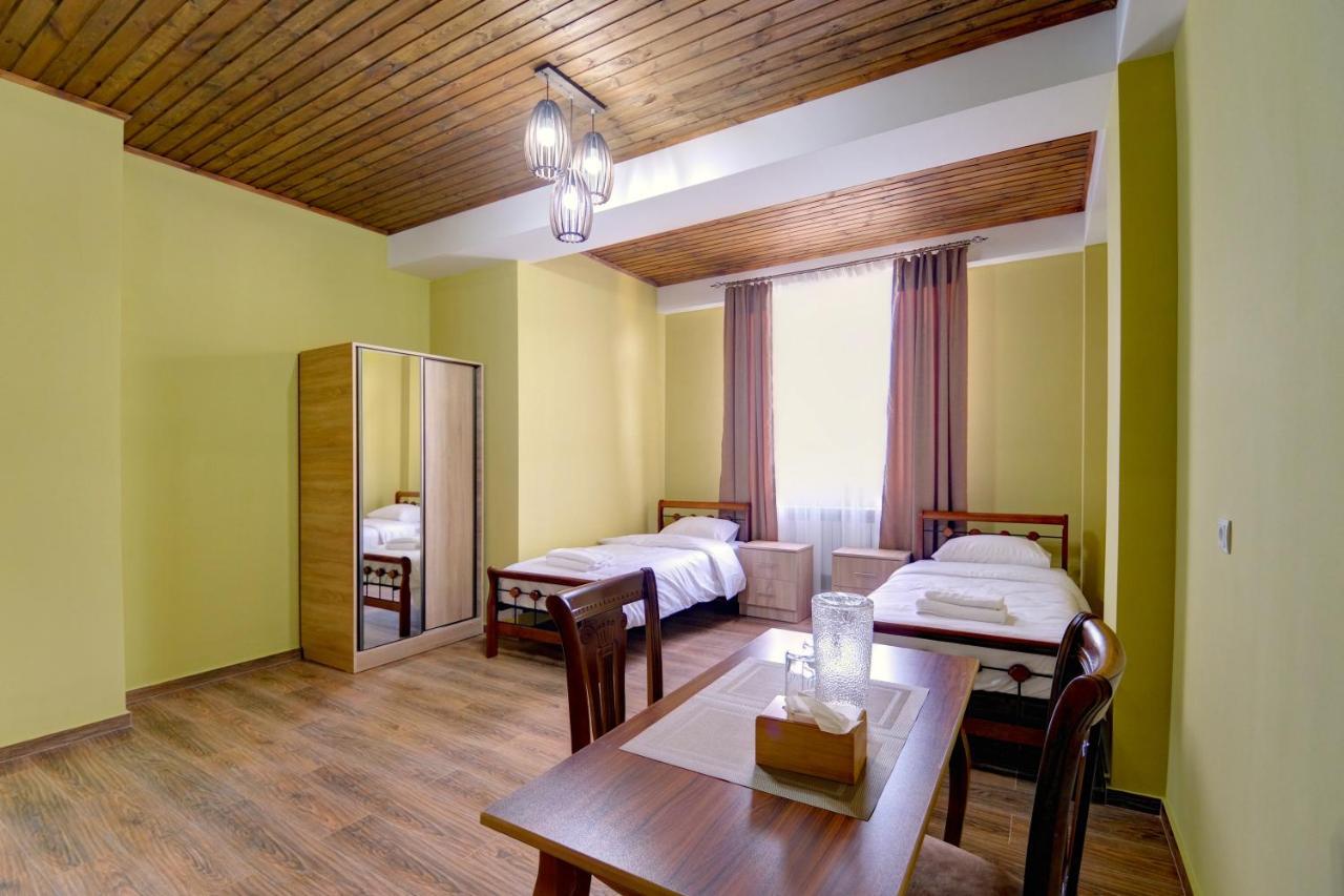 Hotel Sesil Γκιουμρί Εξωτερικό φωτογραφία